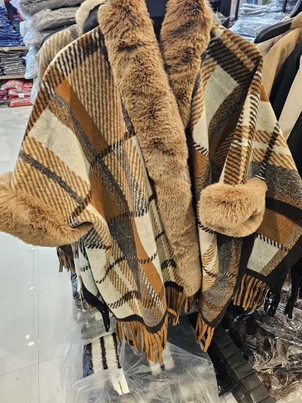 Cape Niya | Dresses of my World