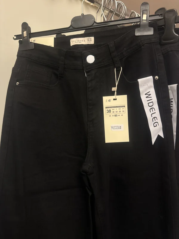 Jeans | Astra boutique 