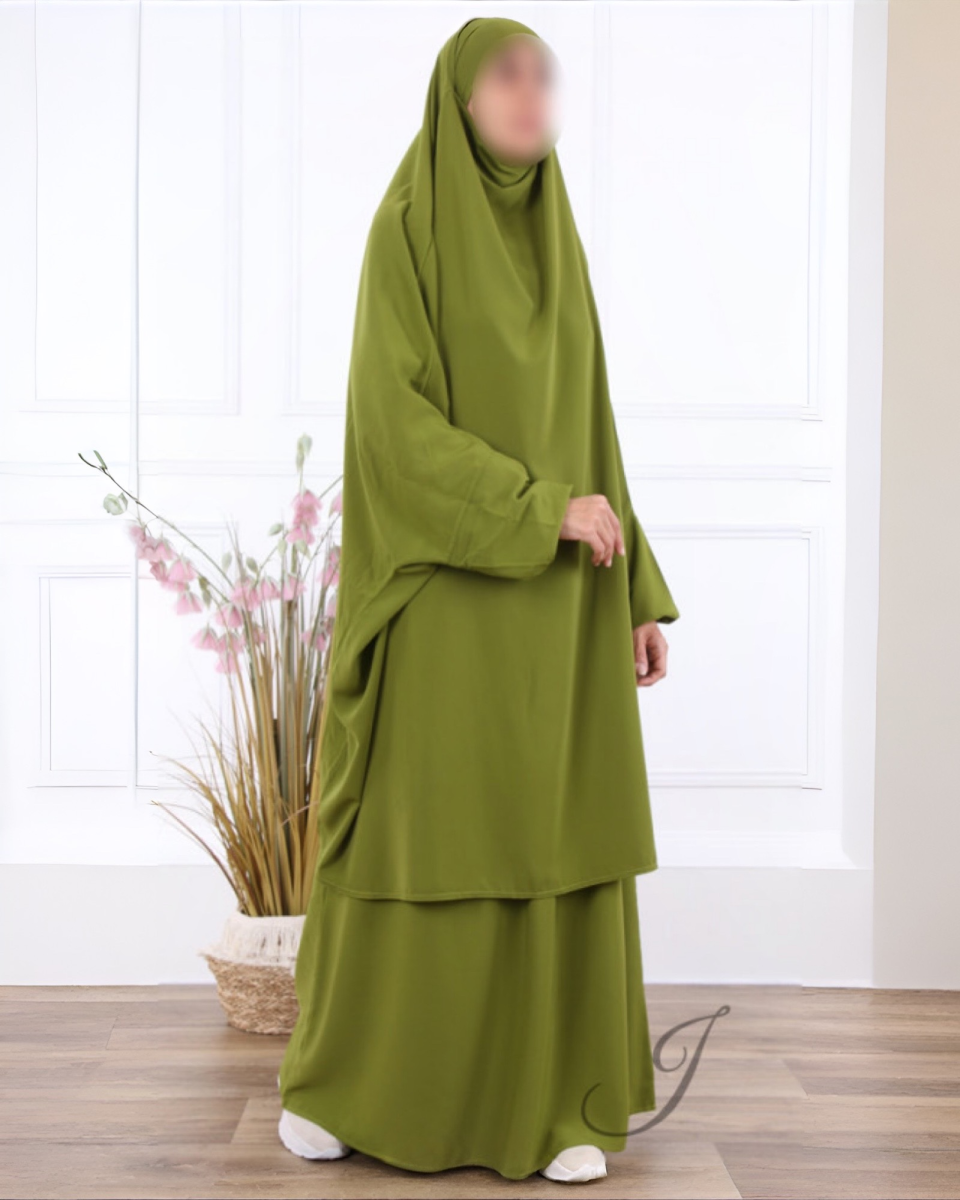 JILBAB 2 PIÈCES AVEC JUPE VERT POMME – CONFORT ET ÉLÉGANCE | AMCOSMETIK