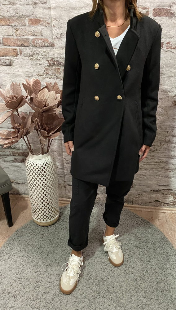 Manteau  | Jus de coco 