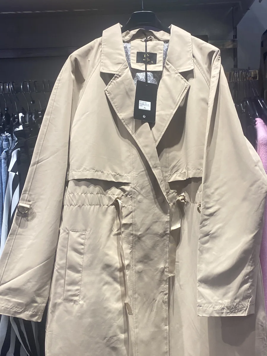 trench 39 | Astra boutique 