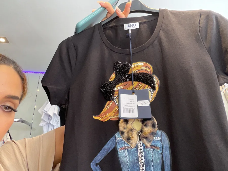 T sh XS | Astra boutique 