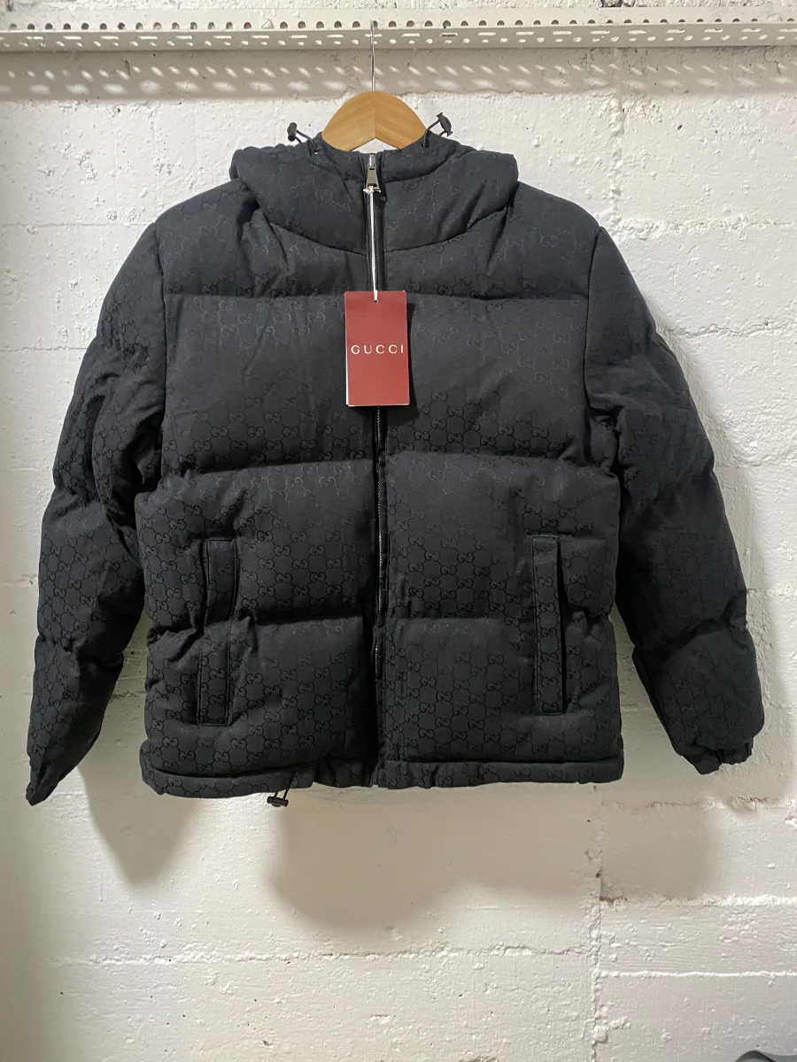 Gucci 1921 Down Filling Jacket io Monogram GG Black | MASSIMOLUXURYOUTLET