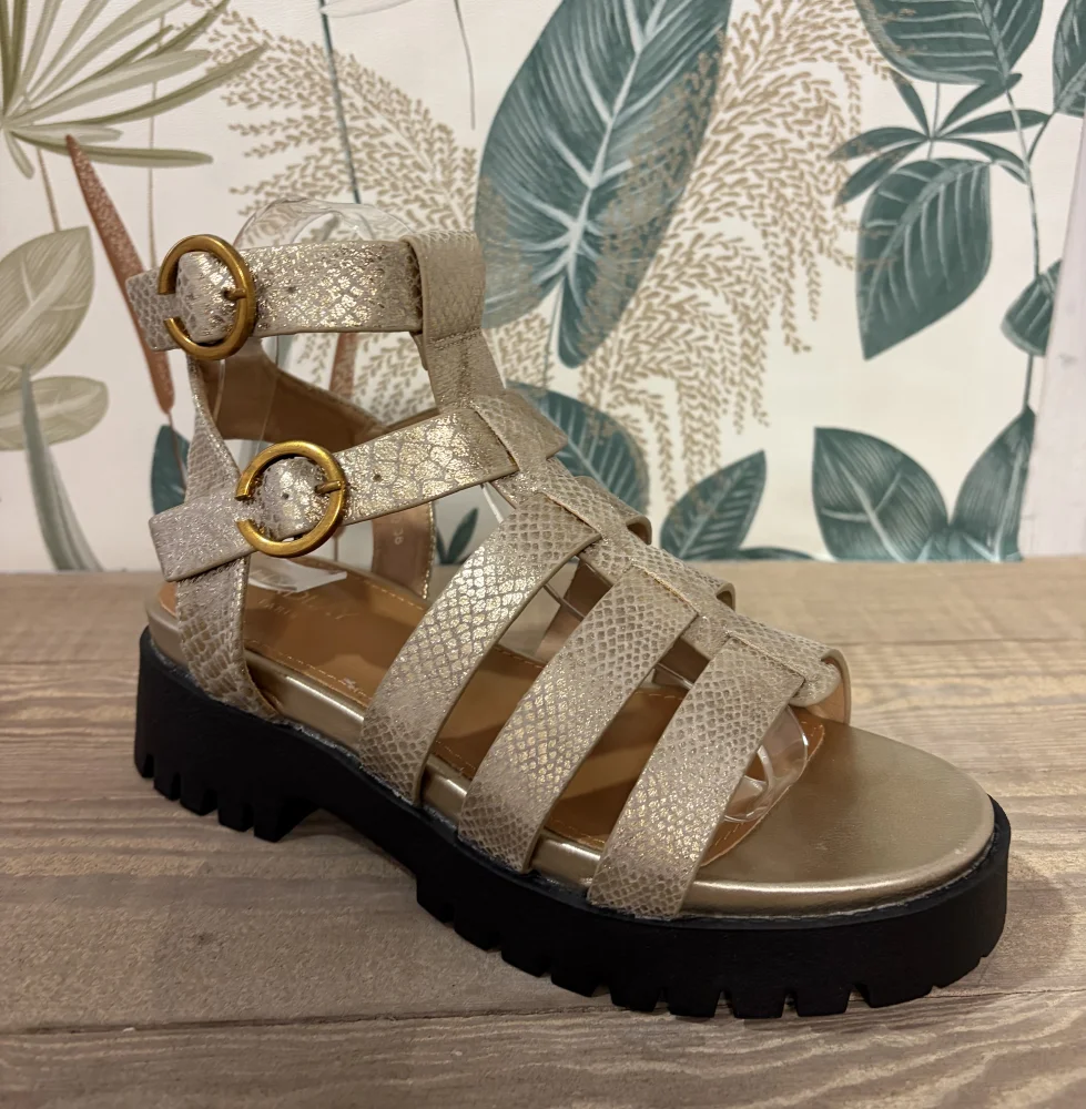 Sandale | Jus de coco 