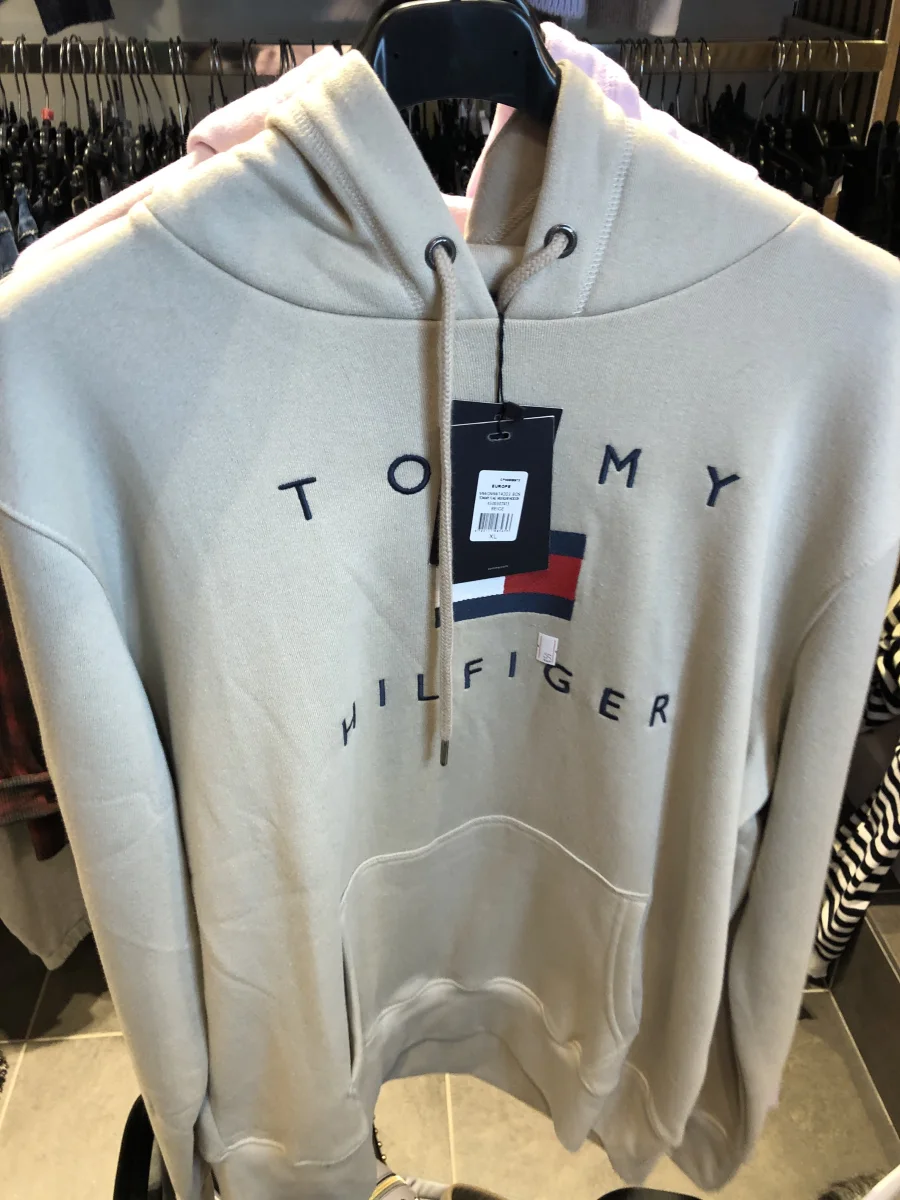 Sweat biege  | Astra boutique 