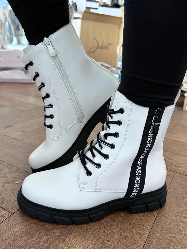 Boots J10 (2 Farben) | Lieblings Schuhe 