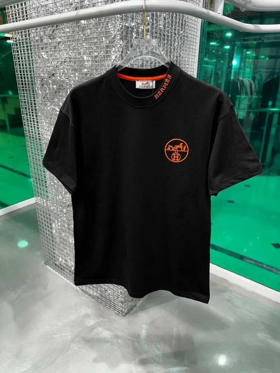 Hermes T-Shirt Black  | MASSIMOLUXURYOUTLET