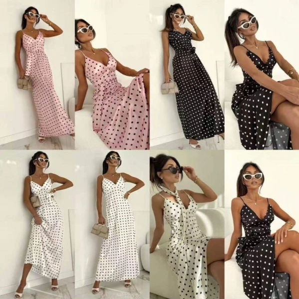 Robe longue satiné à pois  | Pink Corner 974