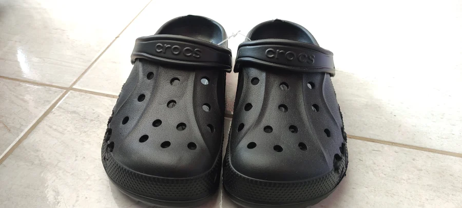 Crocs | romerovariedades 