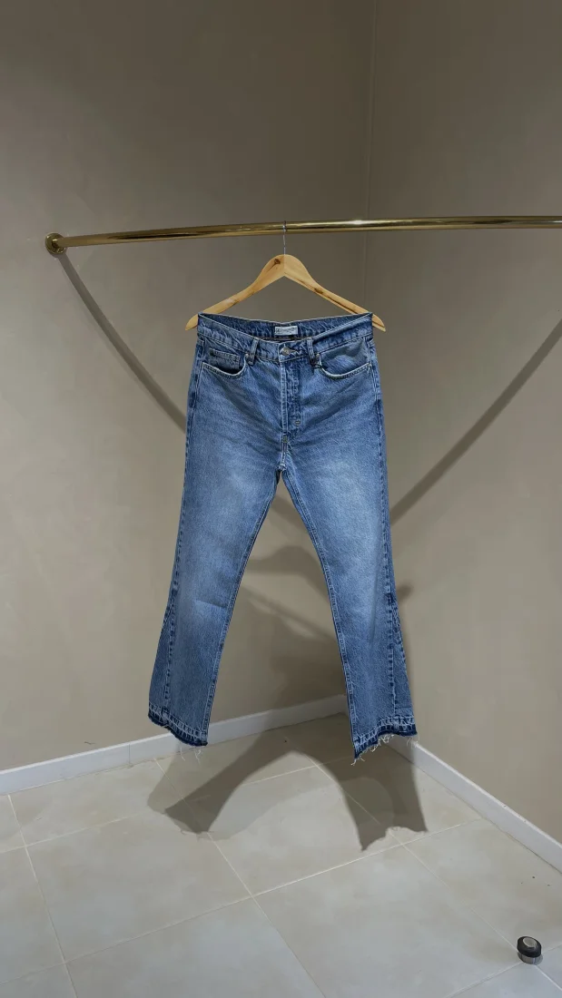 JEANS FLARE  | STYLISH PARIS