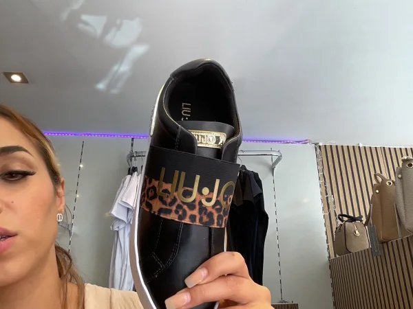 Bas | Astra boutique 