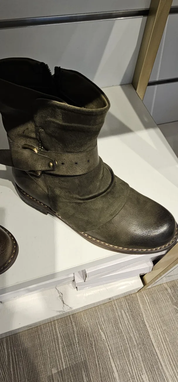 Bottes Vicvic | Dresses of my World