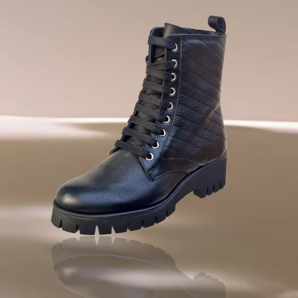 Chantal Noir | Sac'ré