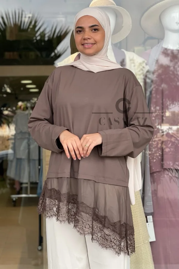 Blouse dentelle asymétrique | CasaZaz