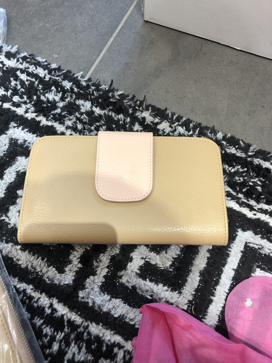 Pr | Astra boutique 