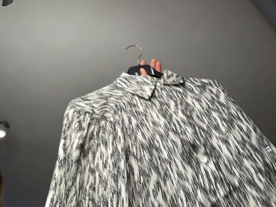 Che L | Astra boutique 