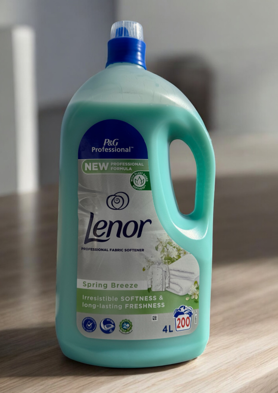 Lenor - Adoucissant professionnel Spring Breeze 200 lavages - 4 L | Miniprix