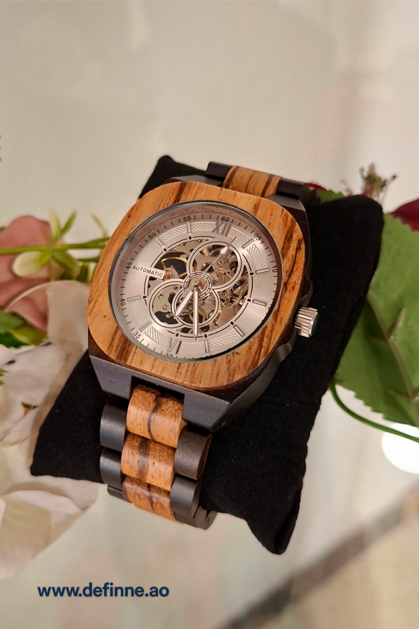 Relógio em Madeira caixa Automática Michel Jonh  | Definne