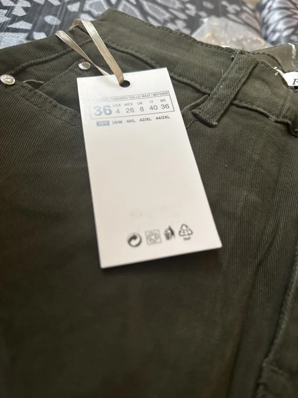 Jens kaki | Astra boutique 