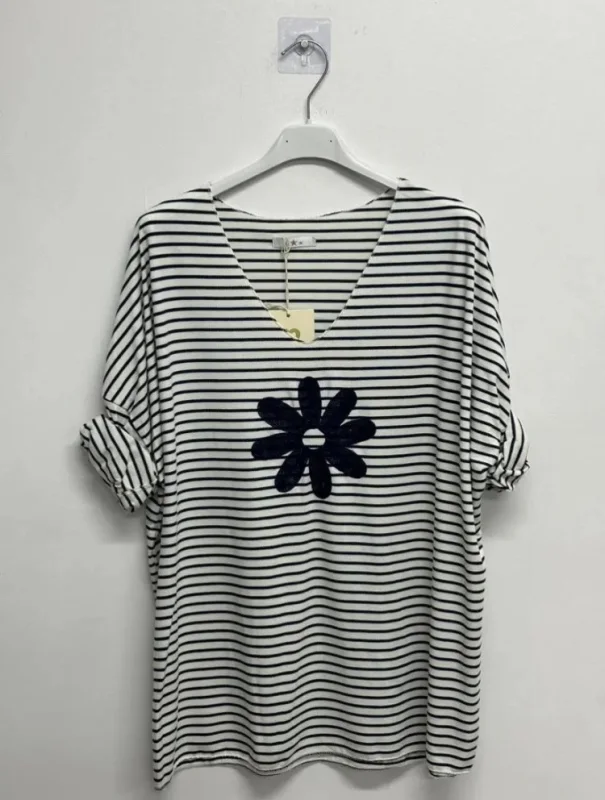 Pull fin rayé fleur | Jus de coco 