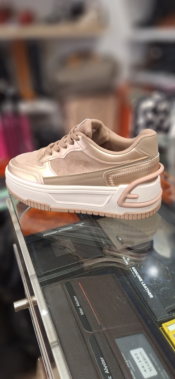 Sneakers  | Rynalife