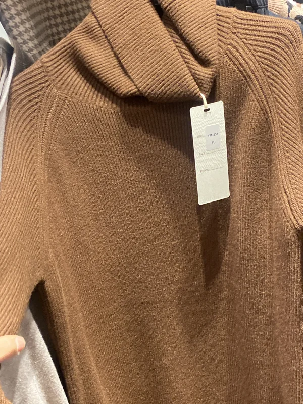 Robe pull  | Astra boutique 