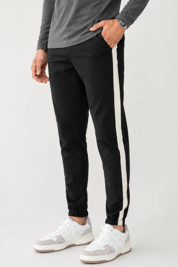 Calça Jogger Frilivin em Preto de Barra Branca Cod.905 | definne