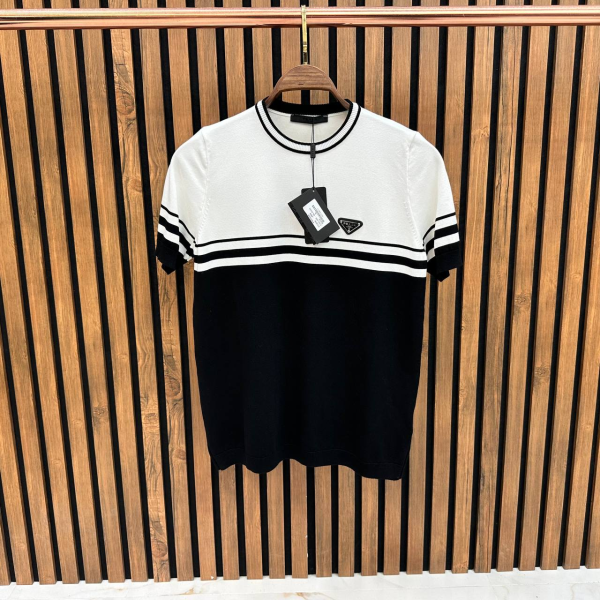 Prada Milanp T-Shirt White/Black | MASSIMOLUXURYOUTLET