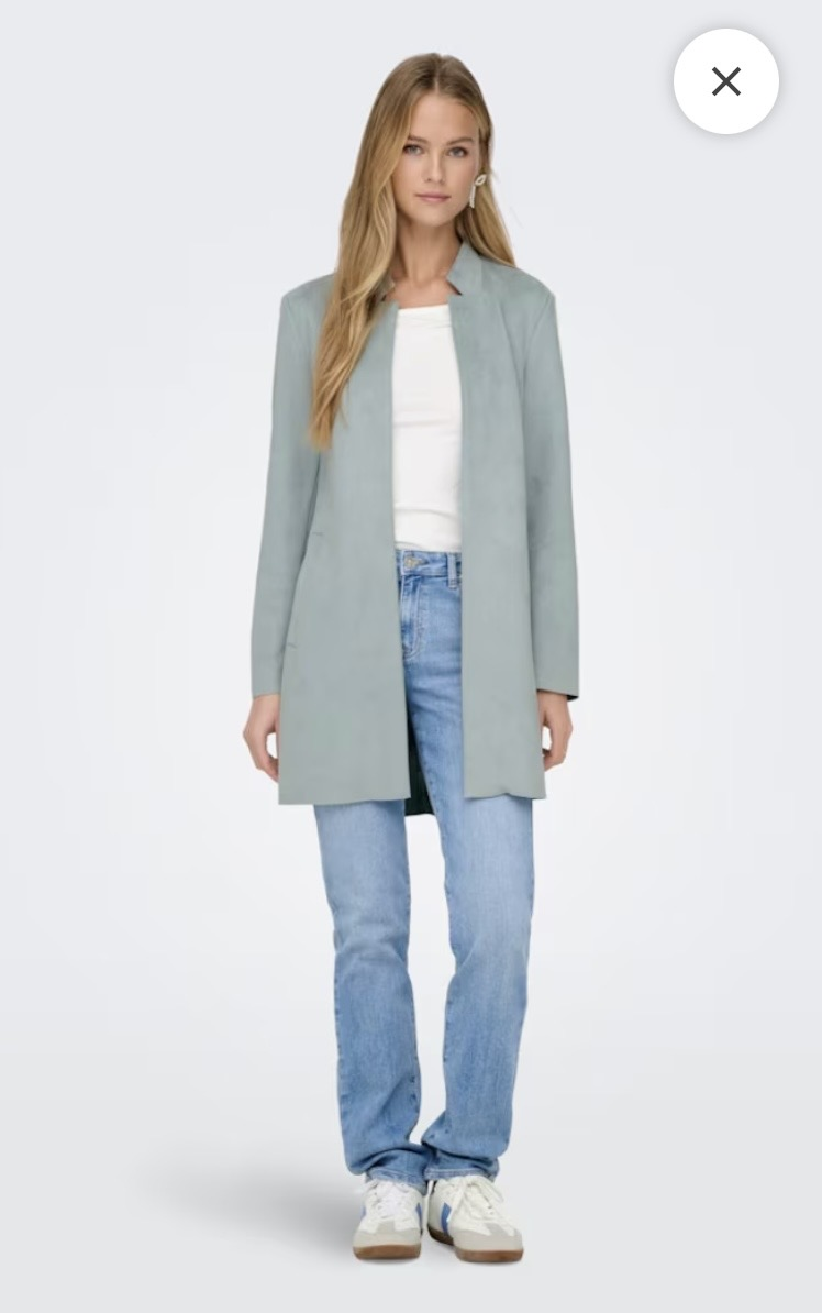 Veste  | Jus de coco 